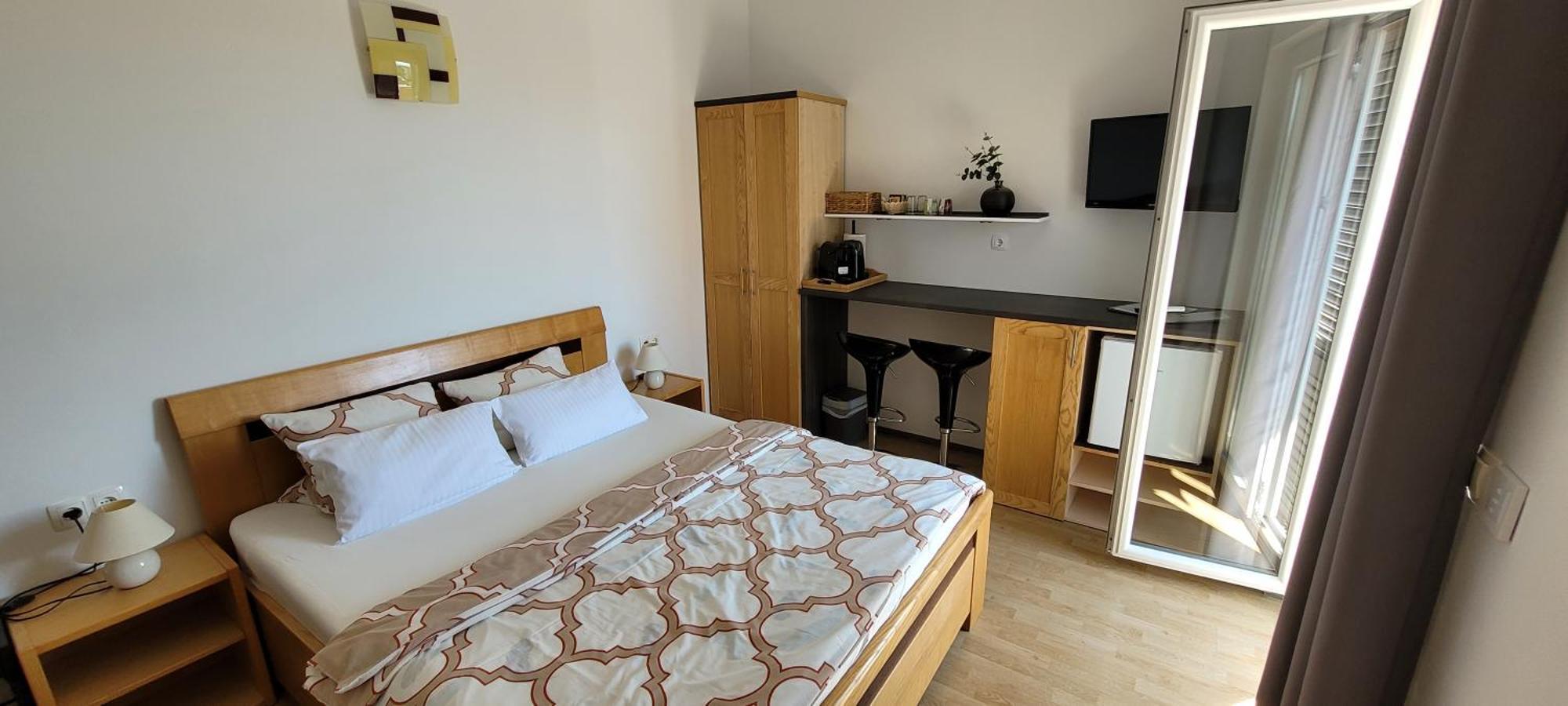 Rooms Magdalena Krk Krk Town Exteriör bild